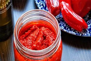 بهترین مکان برای نگهداری رب گوجهفرنگی 1 رب گوجه فرنگی 700x394 1